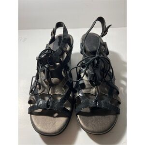 Aravon Black Strappy Women's Sandals